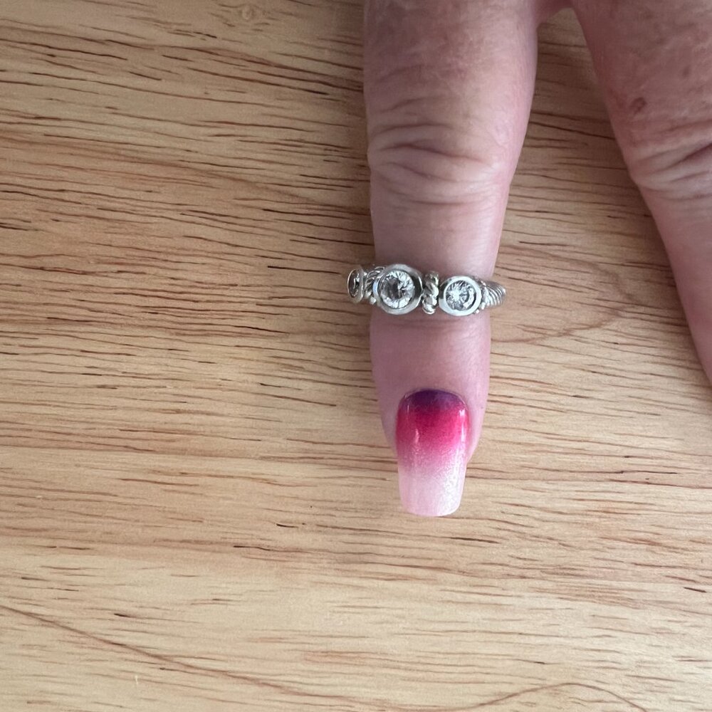 Vintage Judith Ripka Sterling Silver 3 CZ Stone circa late 90's Ring Size 6 - Picture 4 of 10